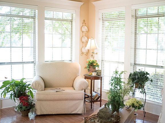 Sun-room
