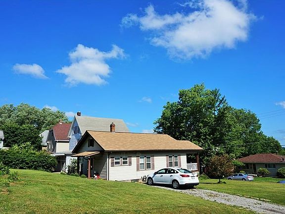 3rd image of 207 Cottage Hill Ave