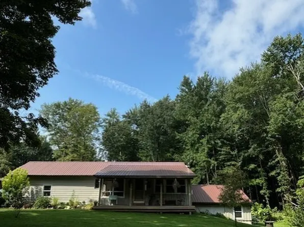 477 Pangborn Rd, Hastings, NY 13076