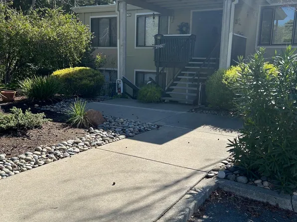 2901 Golden Rain Rd APT 2, Walnut Creek, CA 94595