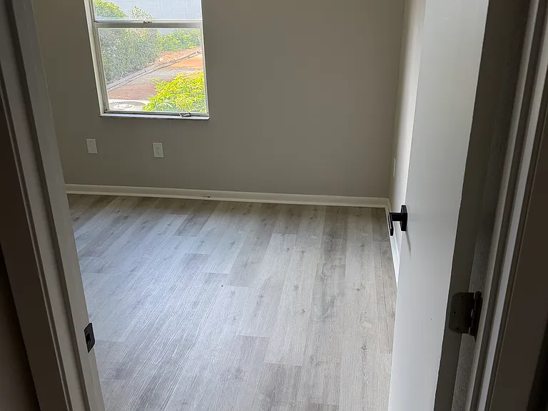 3712 Iowa Ave #202 — Photo 10