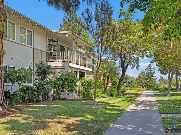 15 Via Castilla Unit U, Laguna Woods, CA 92637