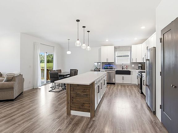 4th image of 3108 Timber Run Dr