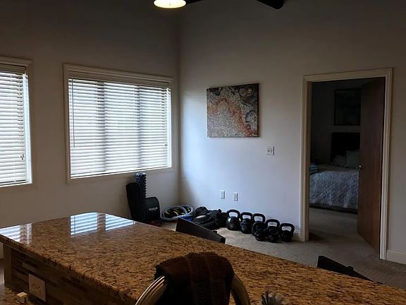 2nd image of 7100 Willie G Ave APT 206