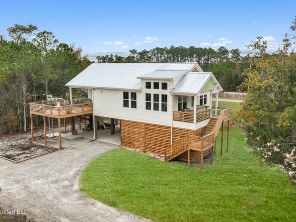 25 Sherman Ave, Pass Christian, MS 39571
