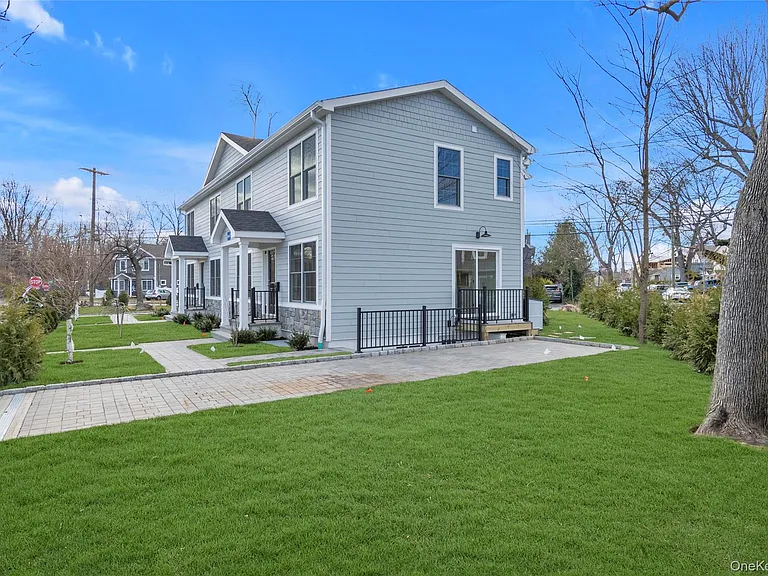 1 Manhasset Ave #B — Photo 27