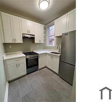 2nd image of 525 Hyde St #15