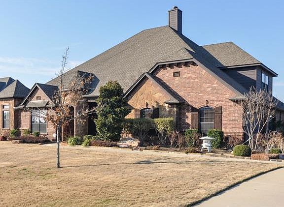 2nd image of 1400 Bluff Springs Dr