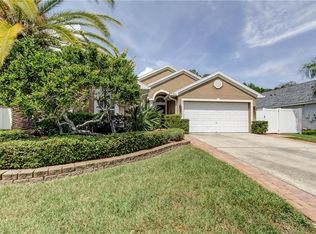 350 Fountainview Cir, Oldsmar, FL 34677