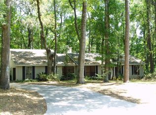 133 Dunbarton Dr, St Simons Island, GA 31522