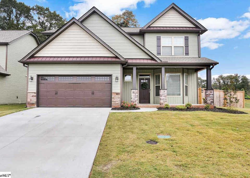 1st image of 4 Creekland Way