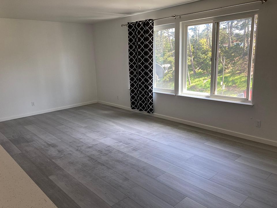 1st image of 640 Serramonte Blvd APT 12