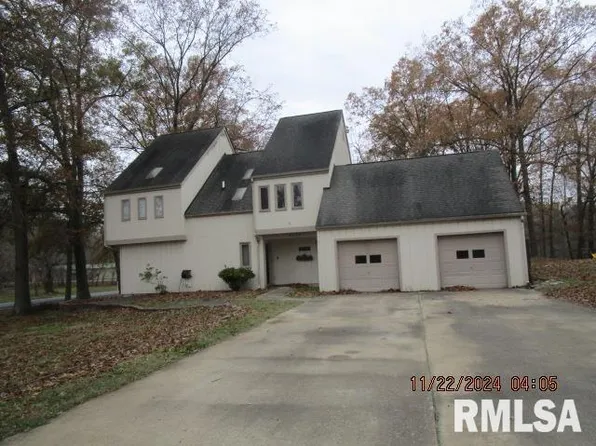 4389 McInturf Ln, Marion, IL 62959