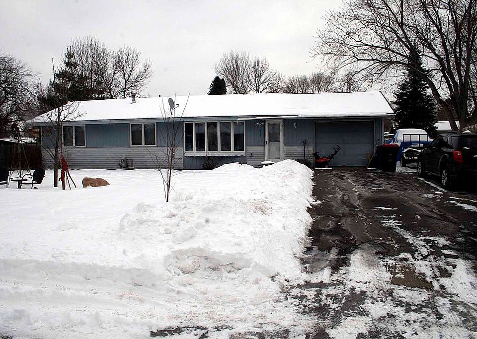 1st image of 217 Motel Ave