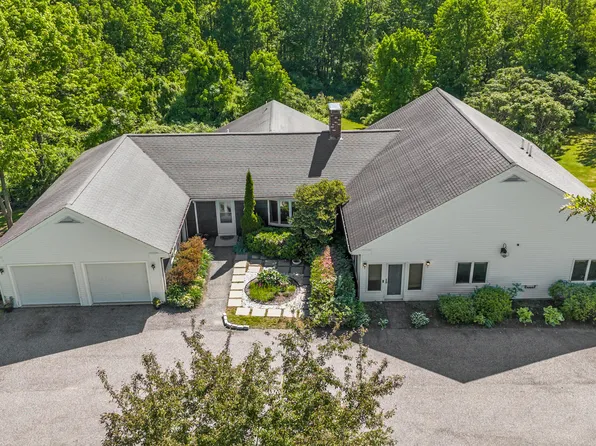 363 Blackstrap Road, Falmouth, ME 04105