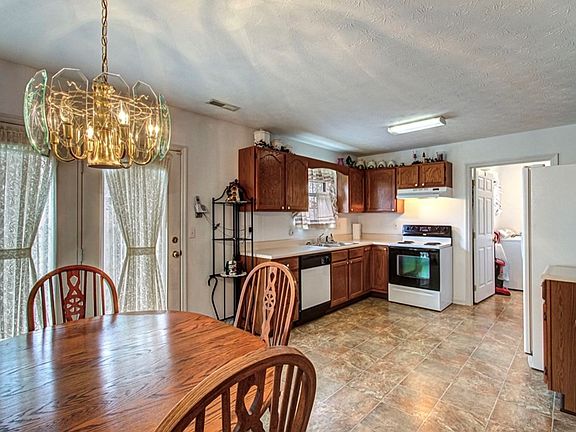 5th image of 1646 Rivergate Dr
