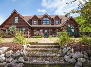 W243S8240 Evergreen Dr, Big Bend, WI 53103