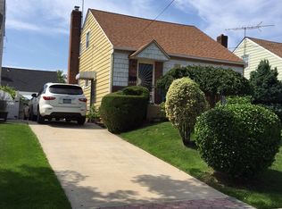 259-42 147 Dr, Rosedale, NY 11422