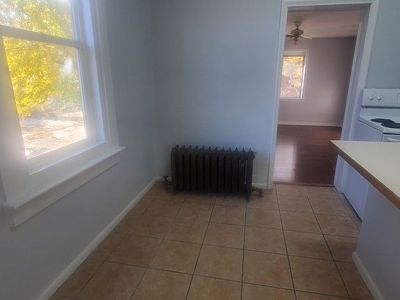 4th image of 290 E Truman Ave APT 4