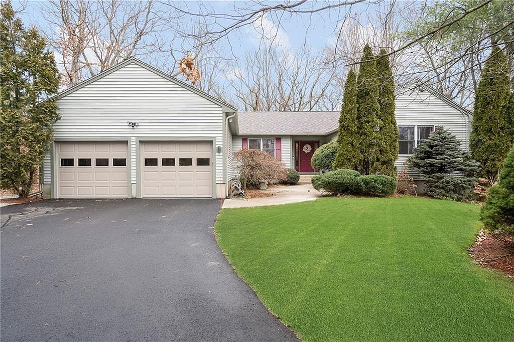 335 Albion Rd, Lincoln, RI 02865 Zillow