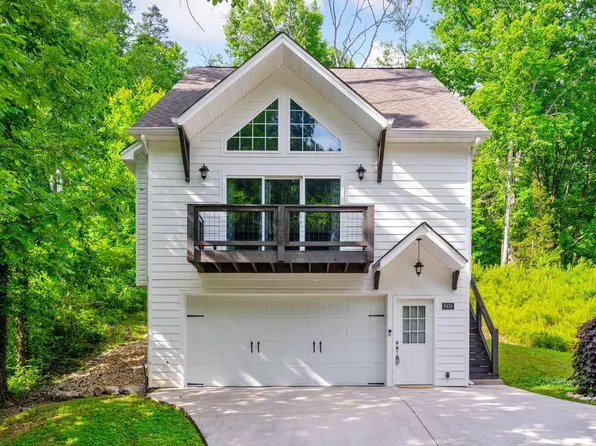 8936 Fuller Rd, Chattanooga, TN 37421