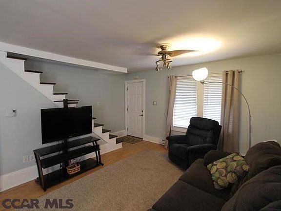 4th image of 328 E High St
