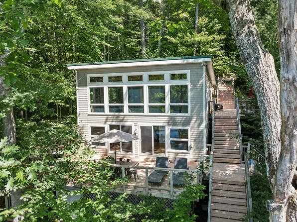 20 Harbor Road, Naples, ME 04055