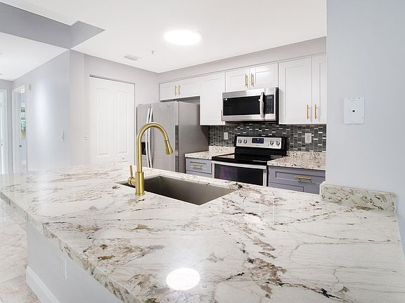 2nd image of 5860 W Sample Rd #204