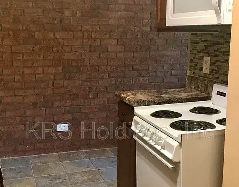 1 bed, 1.0 bath, 700 sqft, $1,445 — Photo 3