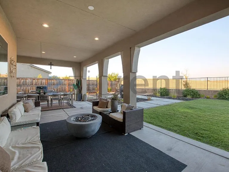 4721 Overstone Ave — Photo 32