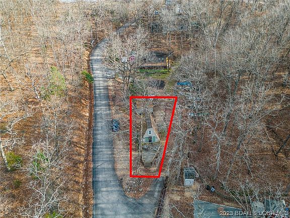 2nd image of 4846 Canyon Dr