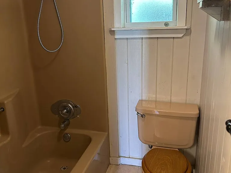 916 Lake Josephine Dr #1 — Photo 8