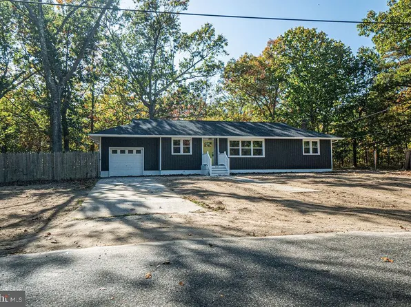 712 5th Rd, Mays Landing, NJ 08330