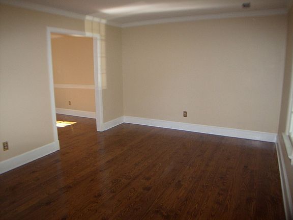 4th image of 524 Kendrick Ct
