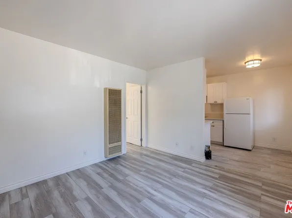1828 16th St #1, Santa Monica, CA 90404