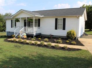 5 Design Ln, Travelers Rest, SC 29690