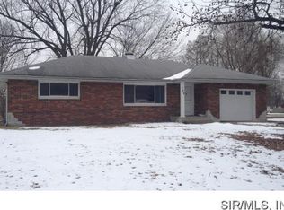 120 Springfield Dr, Granite City, IL 62040