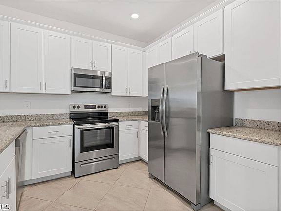 4th image of 14204 Pine Lodge Ln