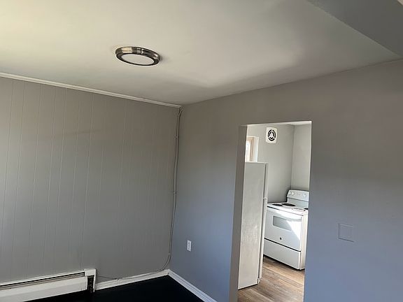 5th image of 4846 Yarmouth Pl APT 3