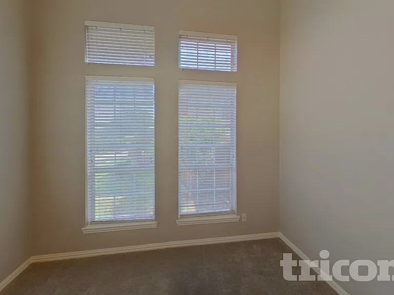 1980 Creekside Dr — Photo 18
