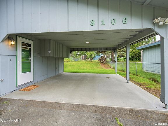 3rd image of 3106 Wiley Post Ave