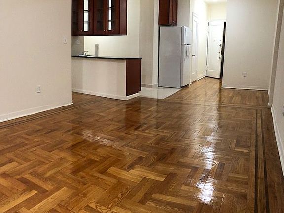 2nd image of 4330 46th St APT 3C