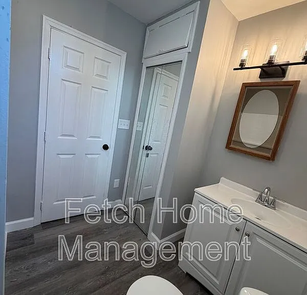 3 N Main St #BASEMENT — Photo 13