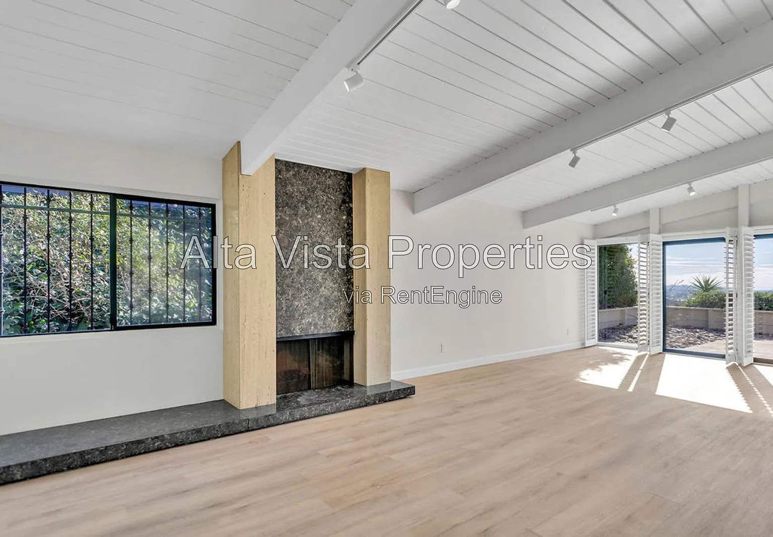 4 bed, 2.0 bath, 1912 sqft, $7,100 — Photo 4