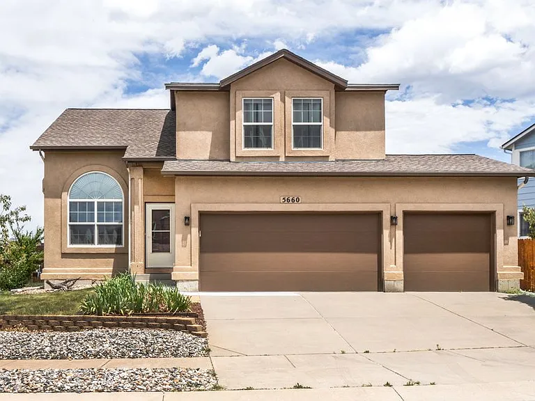 5660 Many Springs Dr — Photo 2