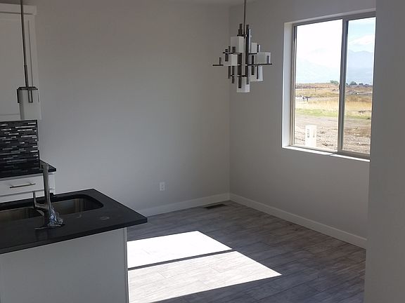 3rd image of 5157 W Ashfield Dr #125