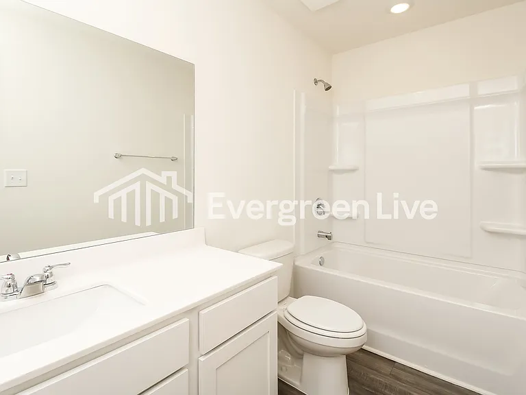 103 Rowlett Pl — Photo 9