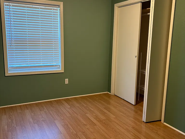665 SE Vera Ave — Photo 15