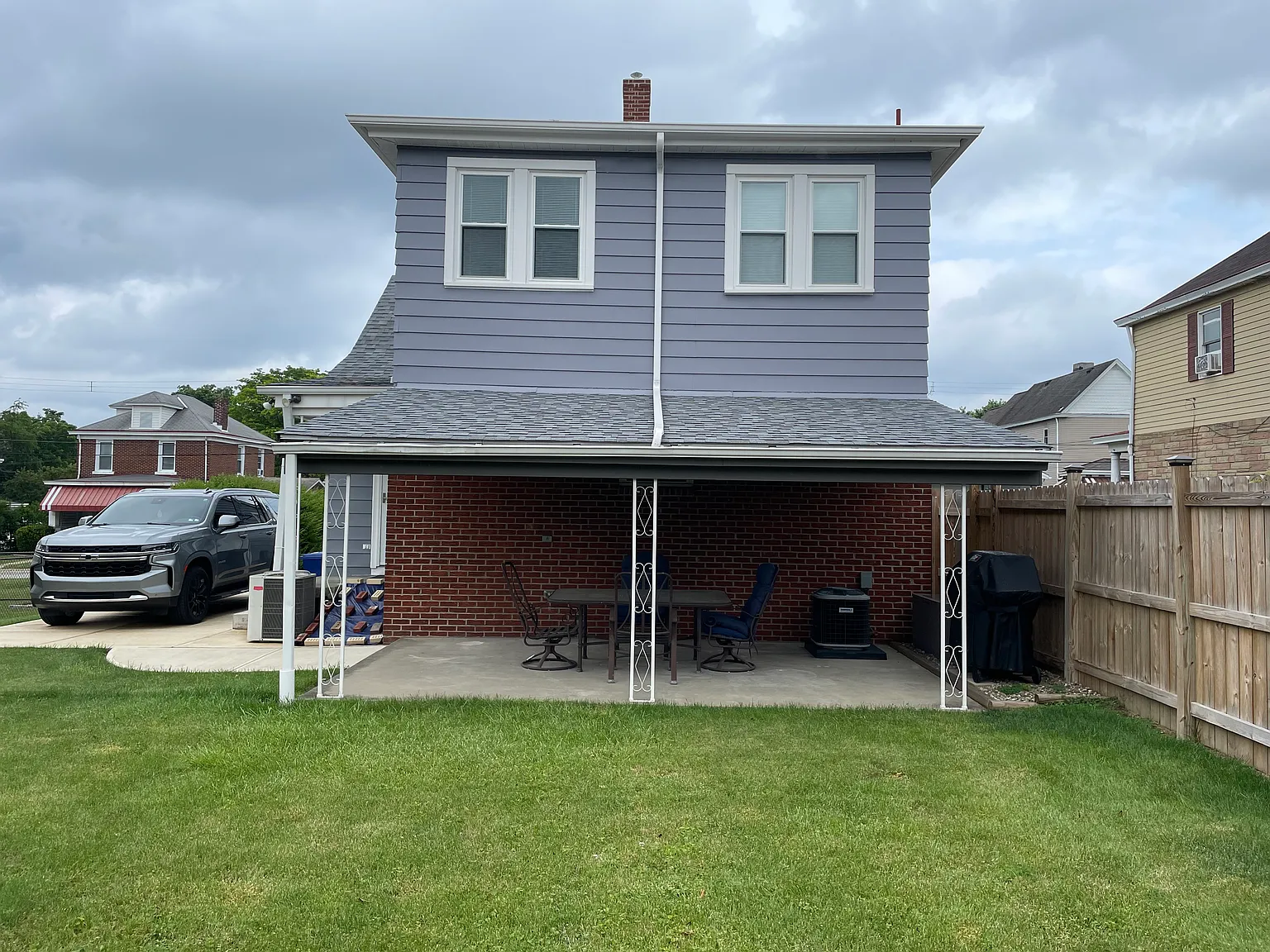 2 bed, 700 sqft, $1,700 — Photo 2