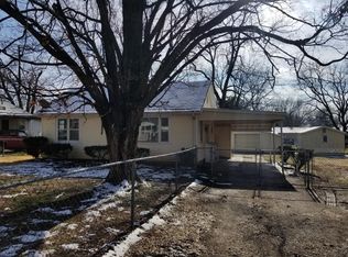 3030 W Olive St, Springfield, MO 65802